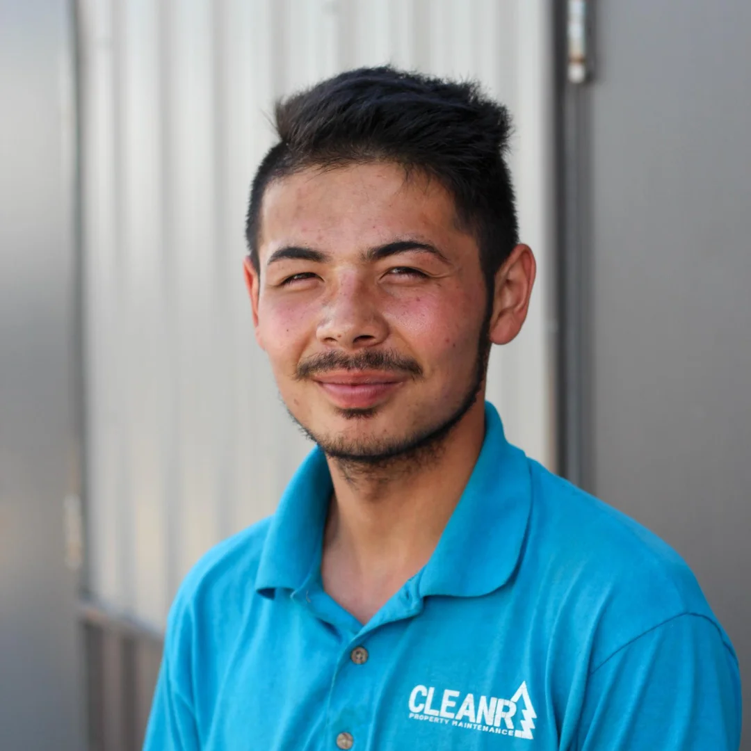 Weed Control Winnipeg Fiesta Weed Control Cleanr Mow